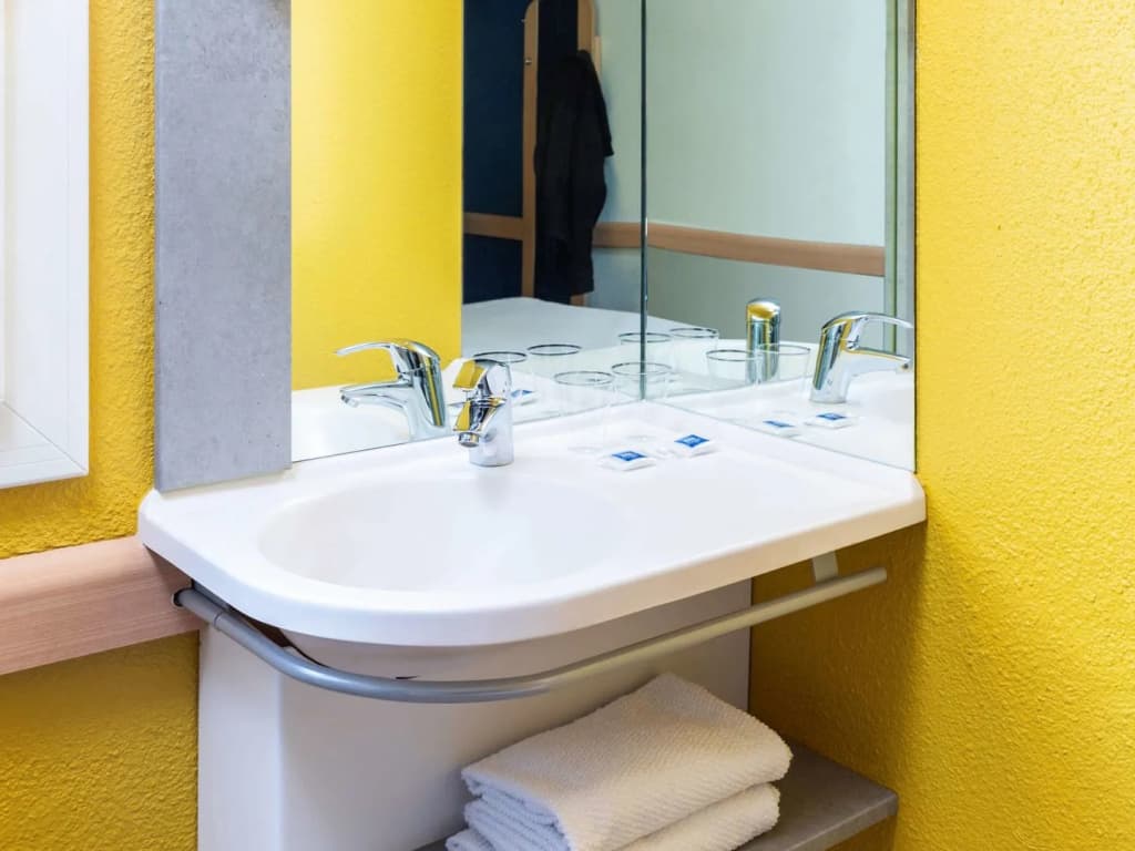 ibis budget Paris Porte de Vincennes - photo 9