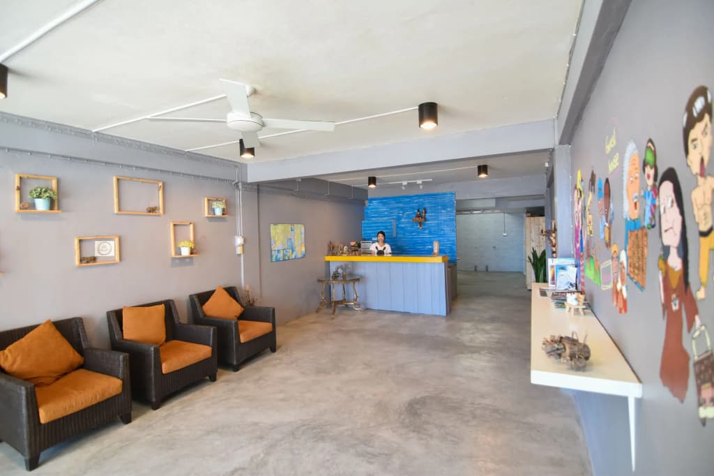 Hello House - photo 9
