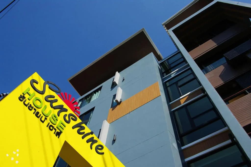 Sunshine House - photo 1