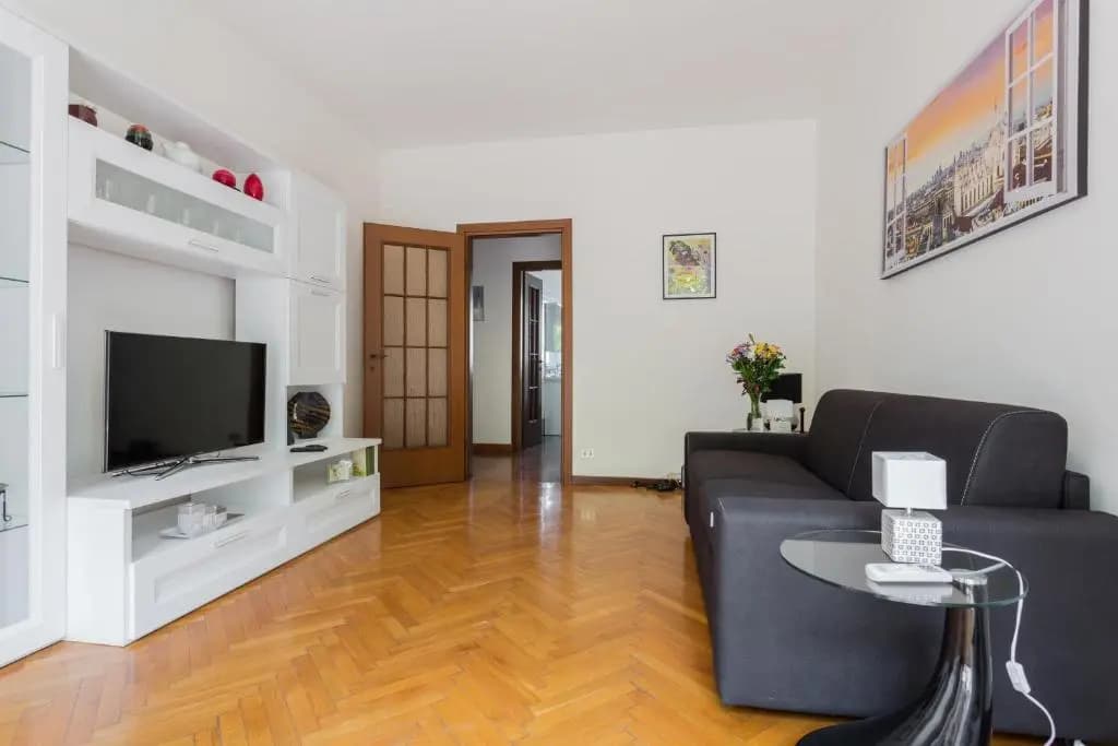 Cenisio Subway Flat - photo 2