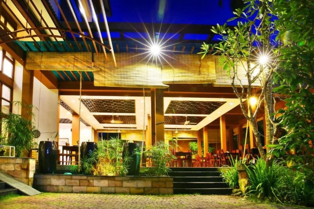 Tropicana Resort - main photo