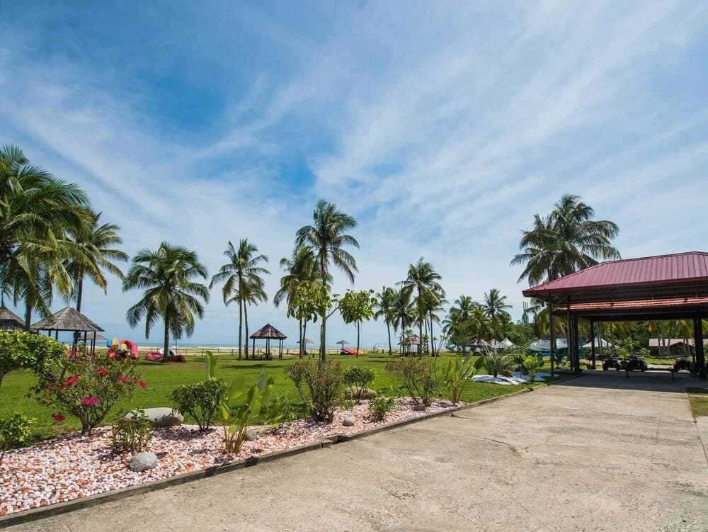 Raintree Beach & Golf Resort - photo 13