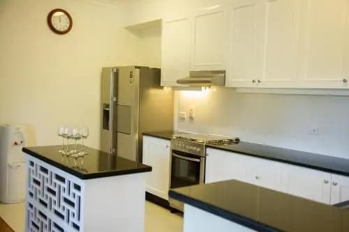 Mayfair Serviced Apartments - photo 8