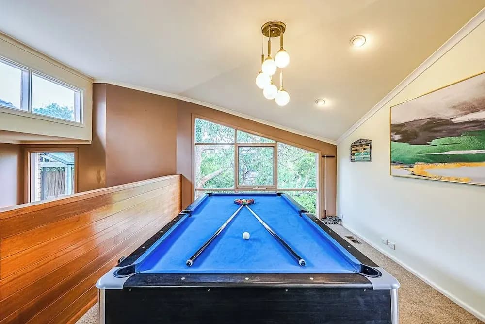StayAU Comfy Two-Story with Pool Table - photo 22