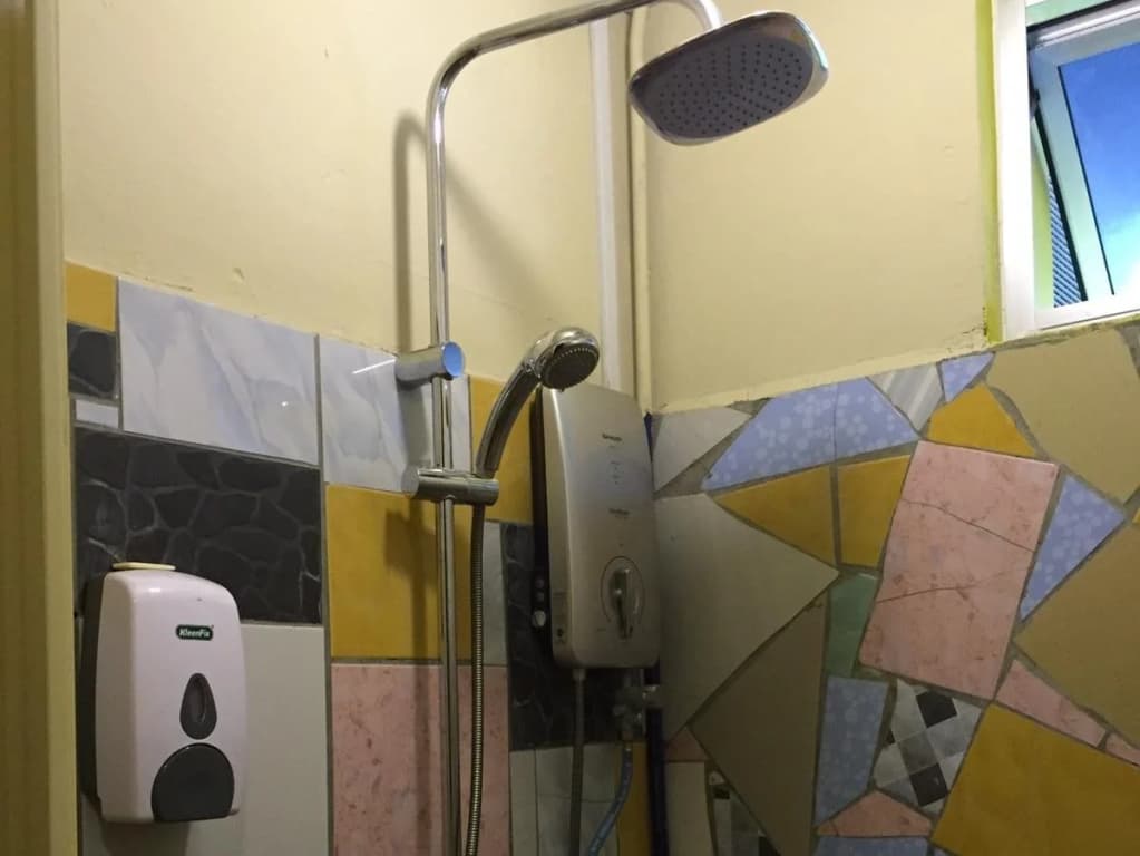 The Bunk - Hostel - photo 11