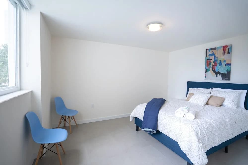 The Outpost Miami Apartments - photo 2