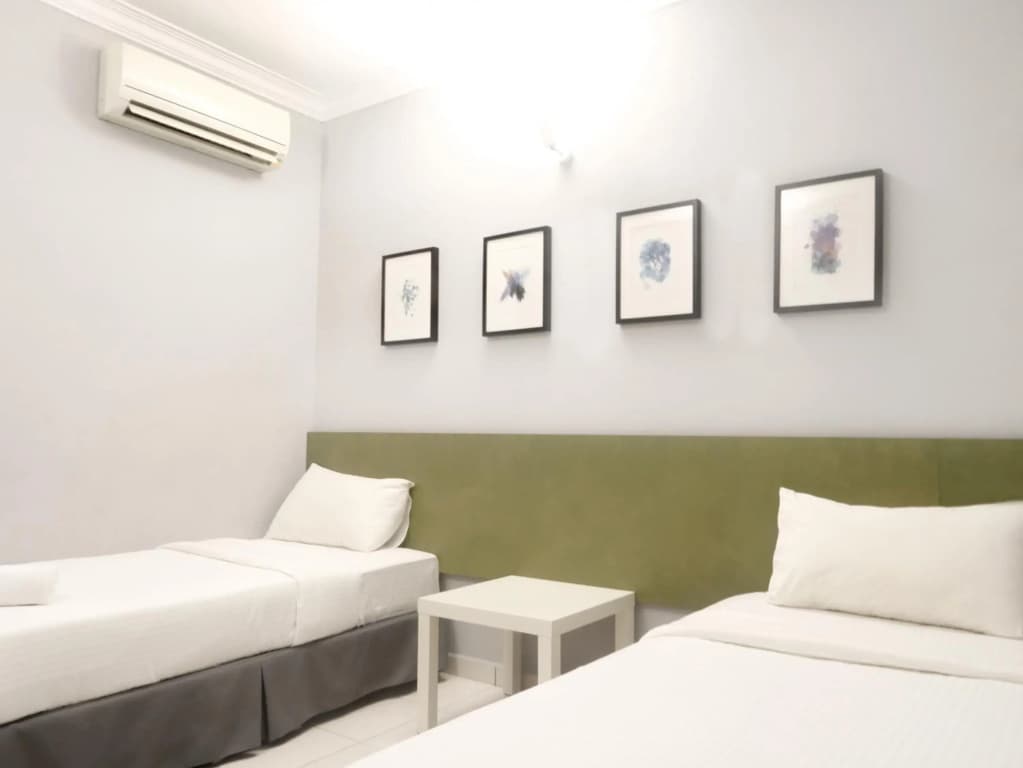 # Hotel - photo 4