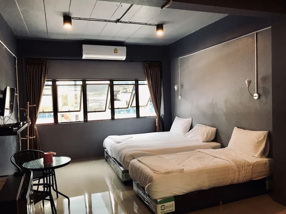 Sleepcats Hostel - photo 3