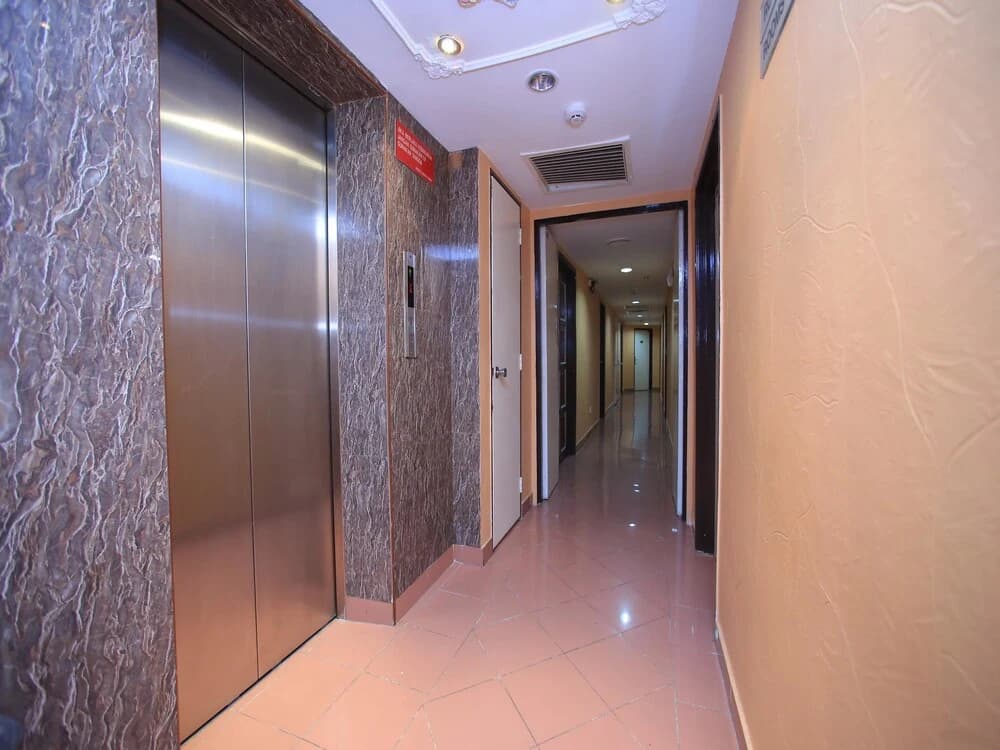 OYO 118 Hotel Grand Maria - photo 11