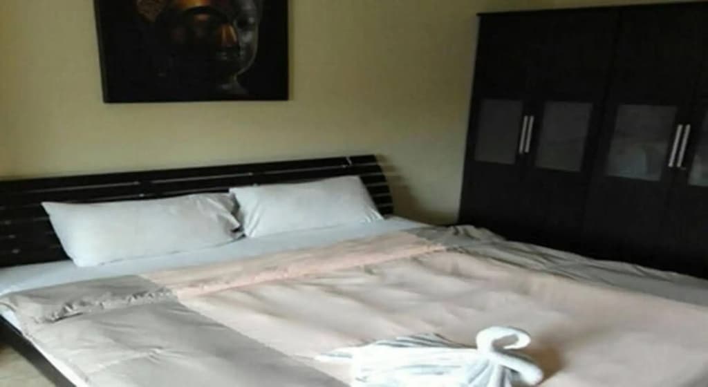 Ferb Guest House - photo 2