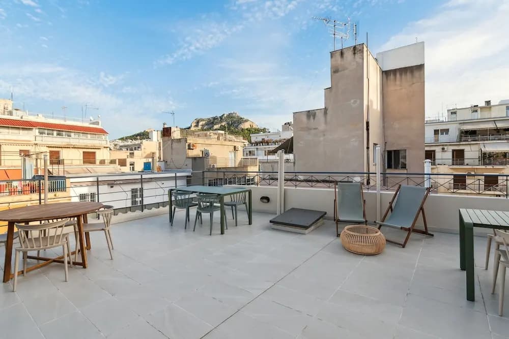 Limehome Athens Solonos City Center - photo 13