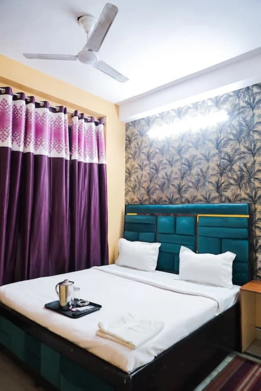 Roomshala 155 Hotel JPC - photo 10