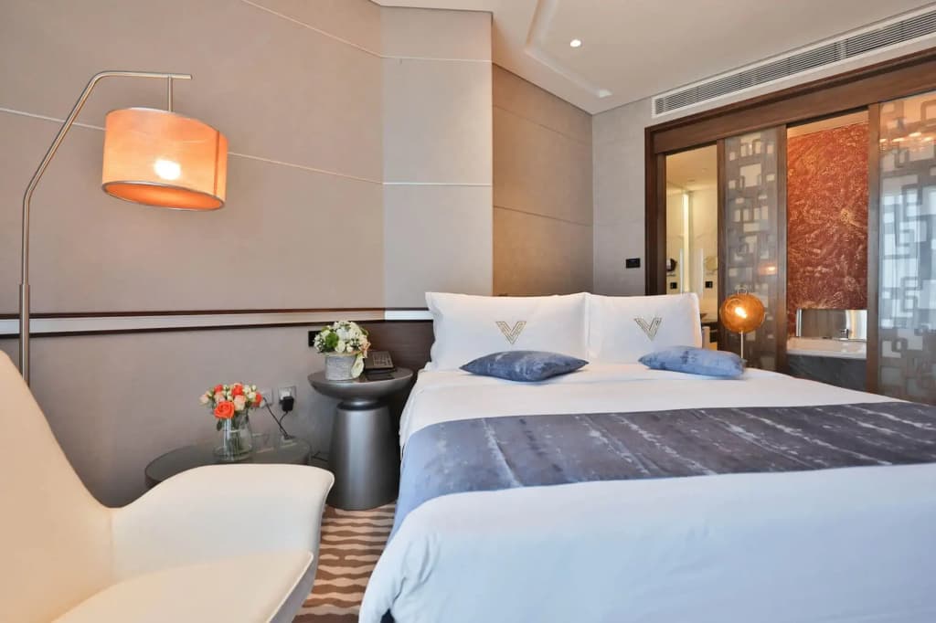 VIP Hotel - photo 26