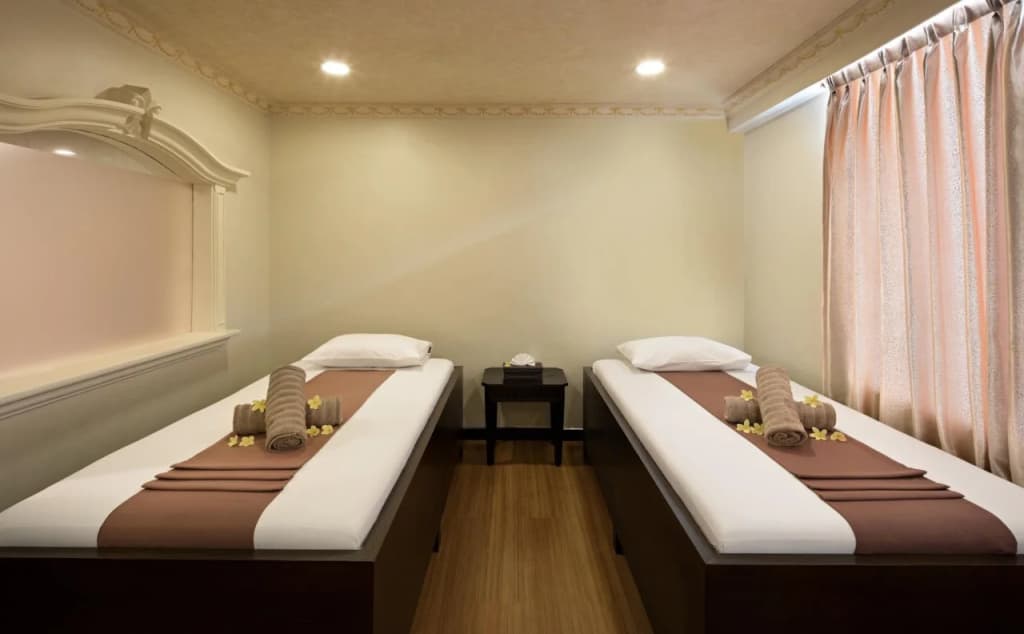 Golden Boutique Hotel Kemayoran - photo 22