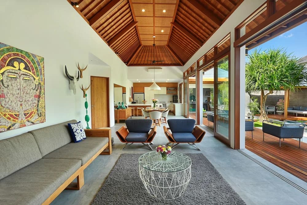 Villa Odyssey - photo 1