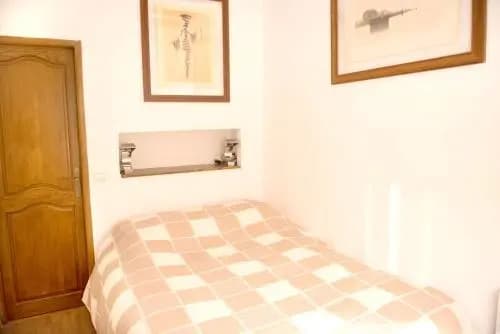 Apartment Rue Amelot - photo 2
