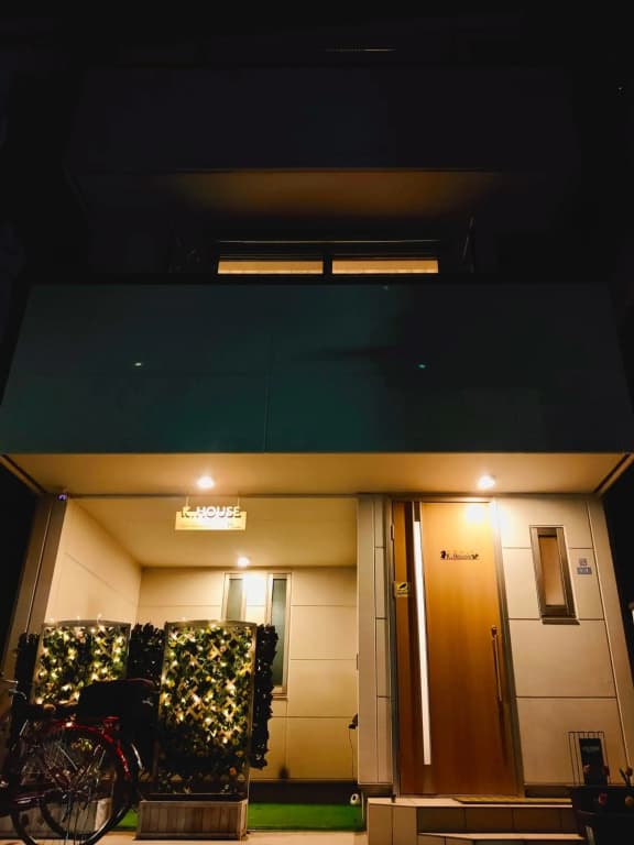 K.House - photo 16