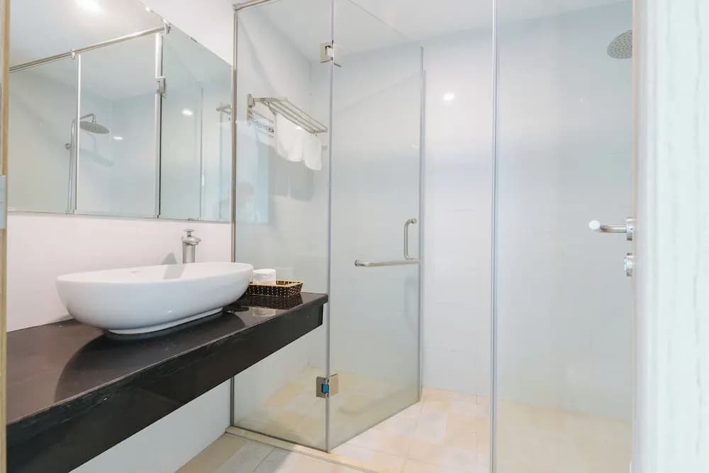 VMQ Hotel - photo 36