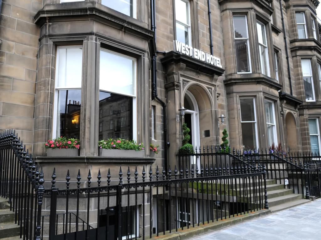 Revolver Edinburgh - photo 32