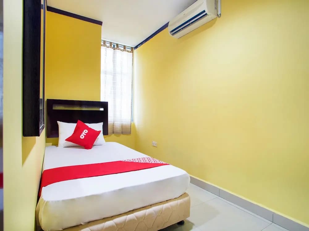 Hotel Bbk by OYO Rooms - photo 3