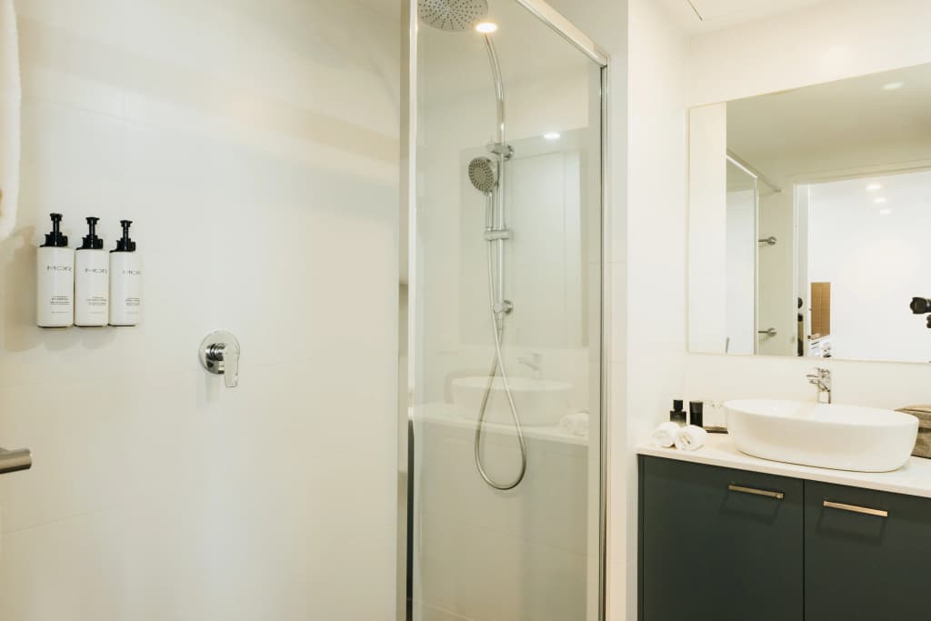 Quest Mascot Serviced Apartments - photo 9