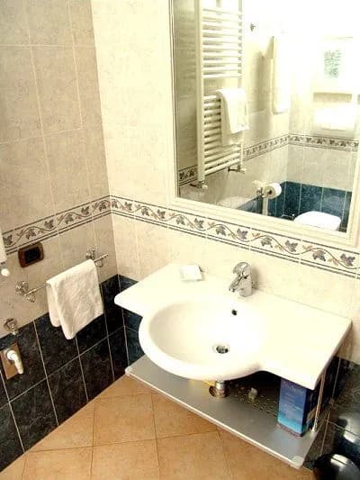 Crosti Apartments - photo 3
