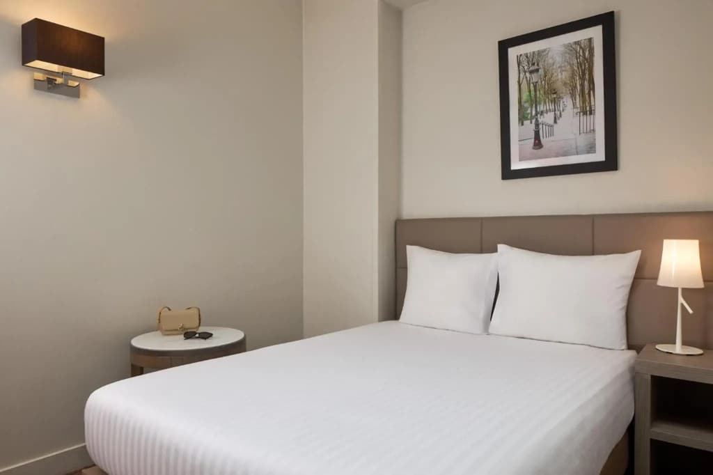 Timhotel Opera Blanche Fontaine - photo 26