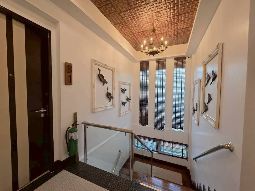 Casa Le Damuz At MRT Bangphlat - Adult Only - photo 13
