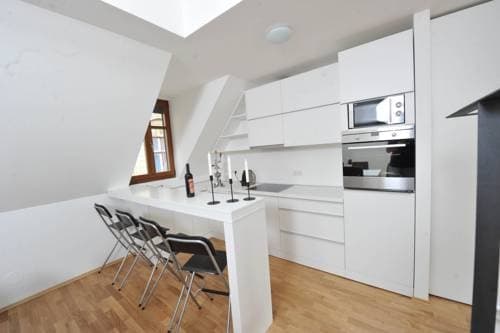 Debo Apartments Lackierergasse - contactless check in - photo 21