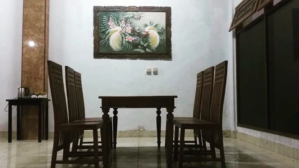 Ratih Bali Hostel - photo 10
