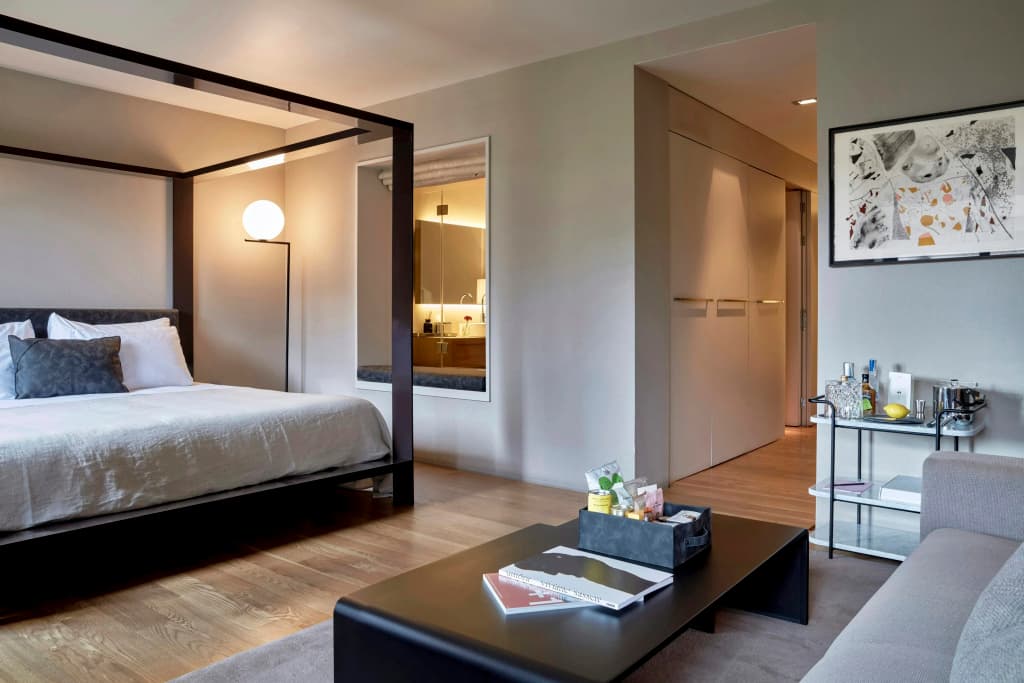 Sir Victor Hotel - photo 2