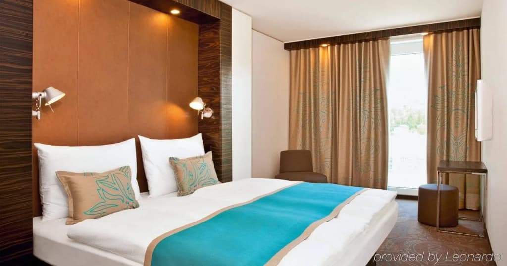 Motel One Wien-Hauptbahnhof - photo 6