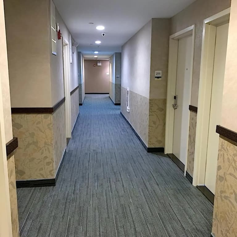 7 Days Hotel Bronx - photo 15