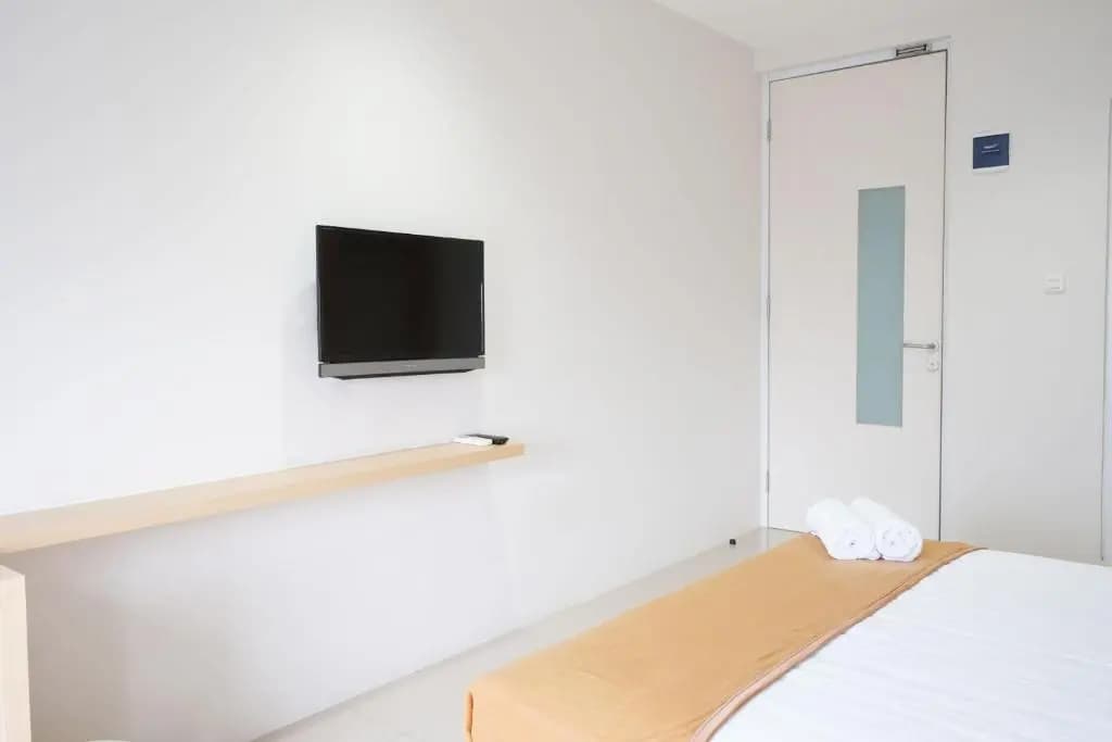 UROOMS Senayan - photo 5
