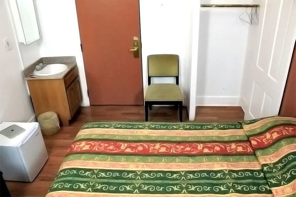Europa Hostel - photo 6