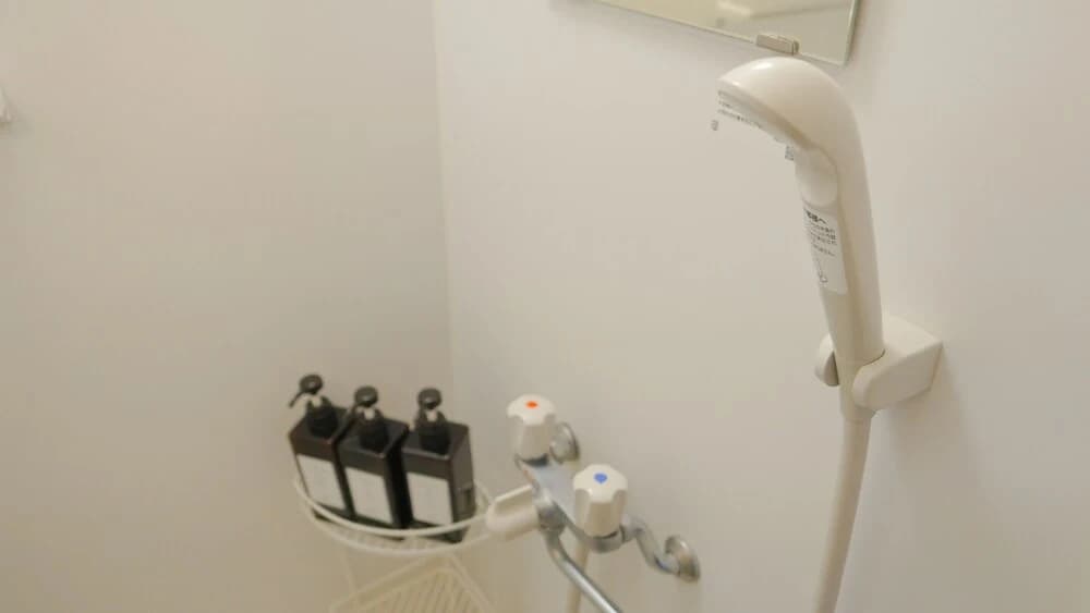 Within walking distance to Shinjuku | 4 min walk to nearest station | Entire 3BR house 75㎡ | Sleeps up to 10 | Family-friendly | High-speed Wi-Fi | Shibuya, Tokyo - photo 10