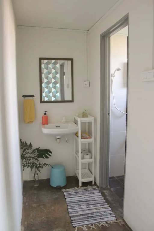 Wakalily Hostel - photo 8