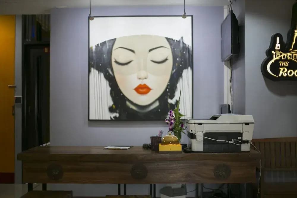 The Rooftop Residence Hostel - photo 13
