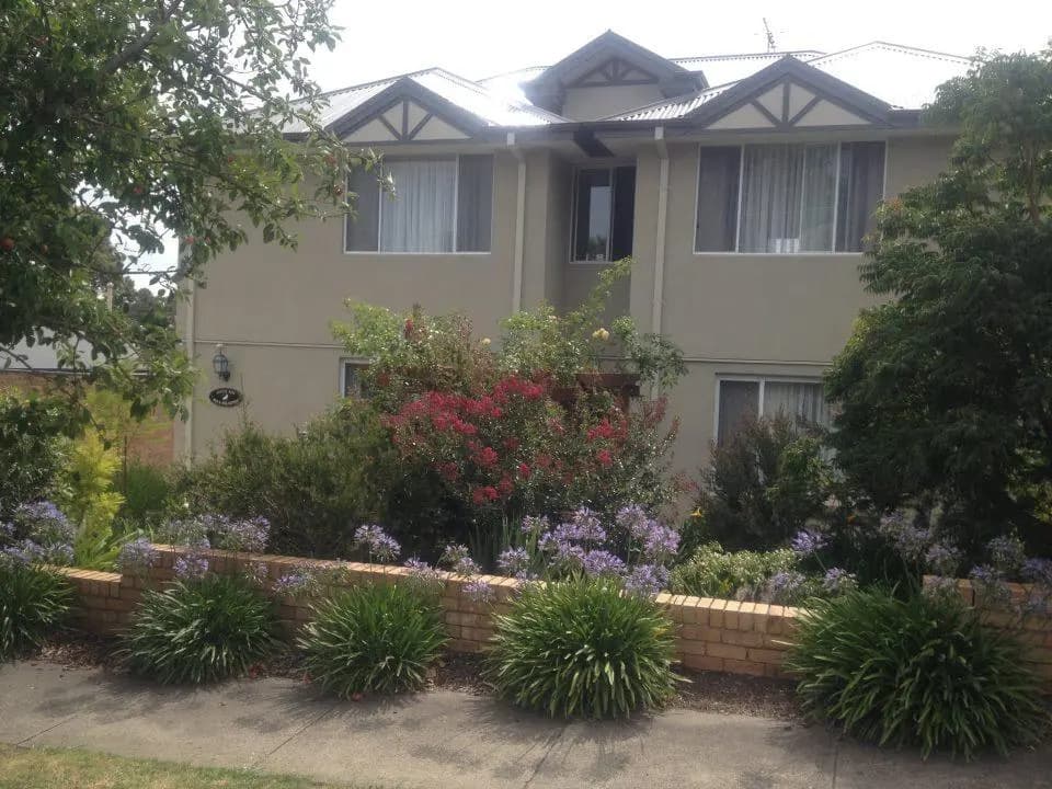 Austin Rise Bed and Breakfast - photo 1