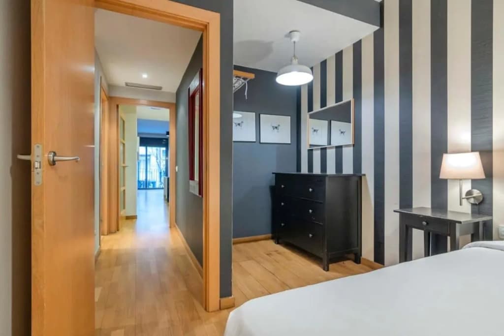 Modern and bright apartment in Eixample 1-2 - photo 17