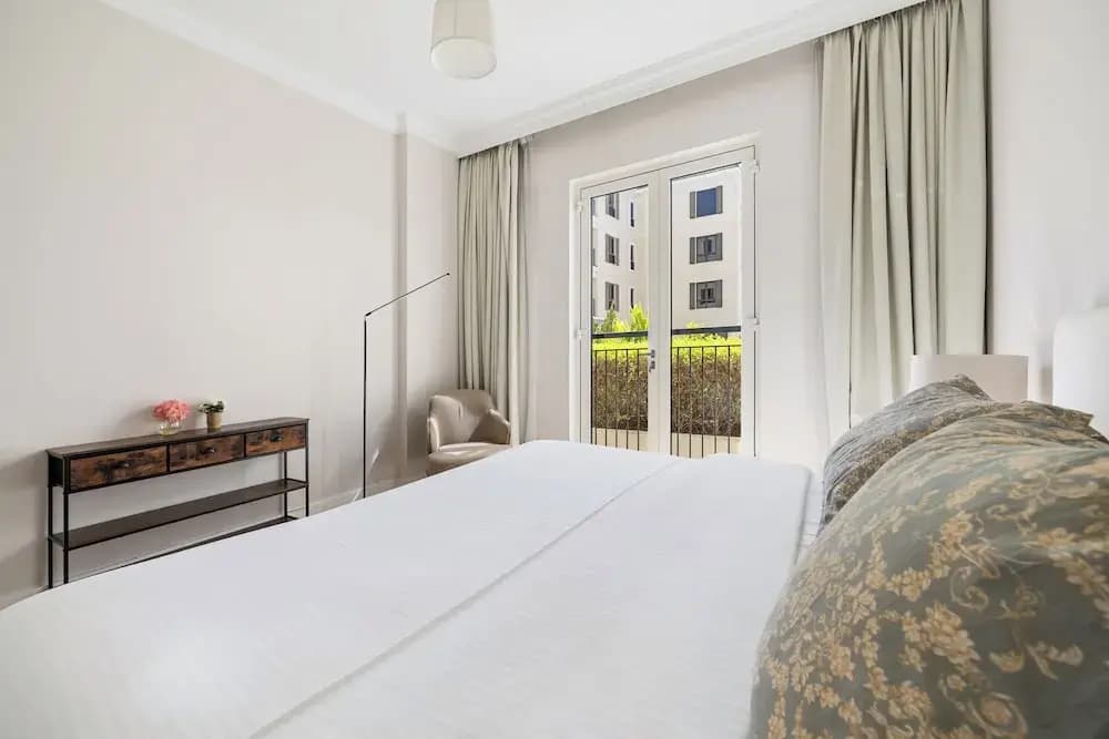 Stylish 2BR with Beach Access - photo 19
