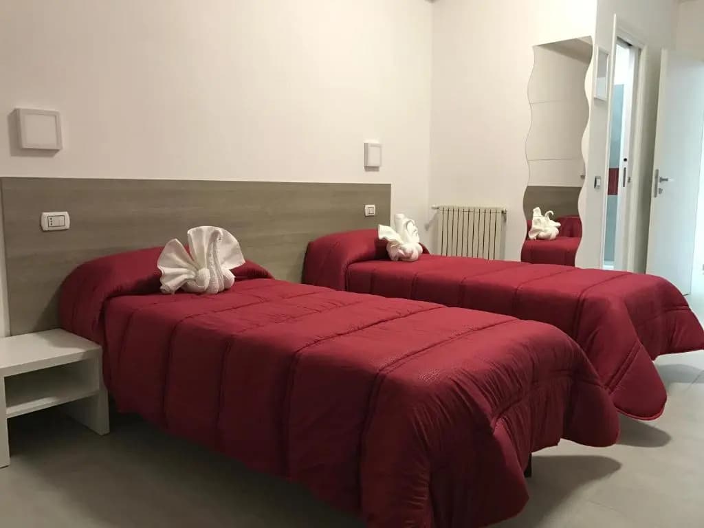 Tiburtina Royal Suites - photo 3