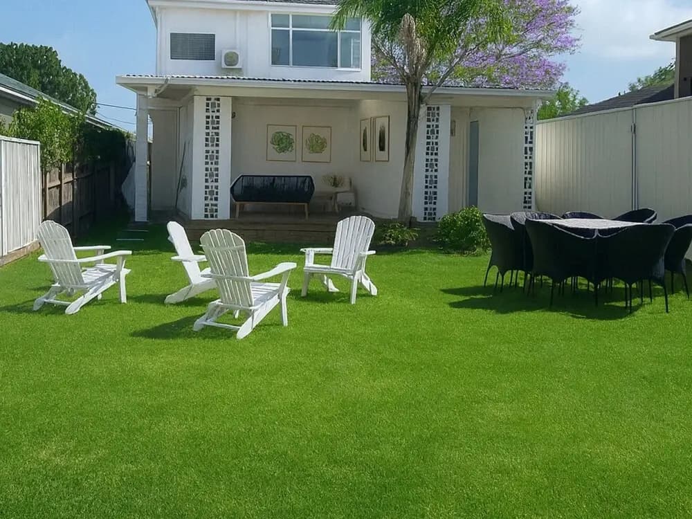 Beachside 2-bed Home in Brighton-le-sand - photo 9
