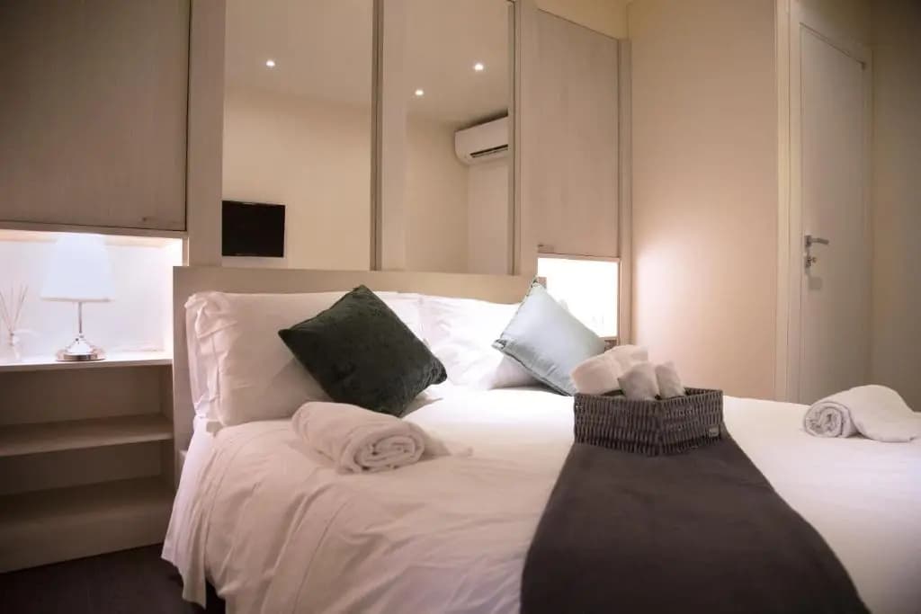 H-Aviva Giubbonari Apartment - photo 3