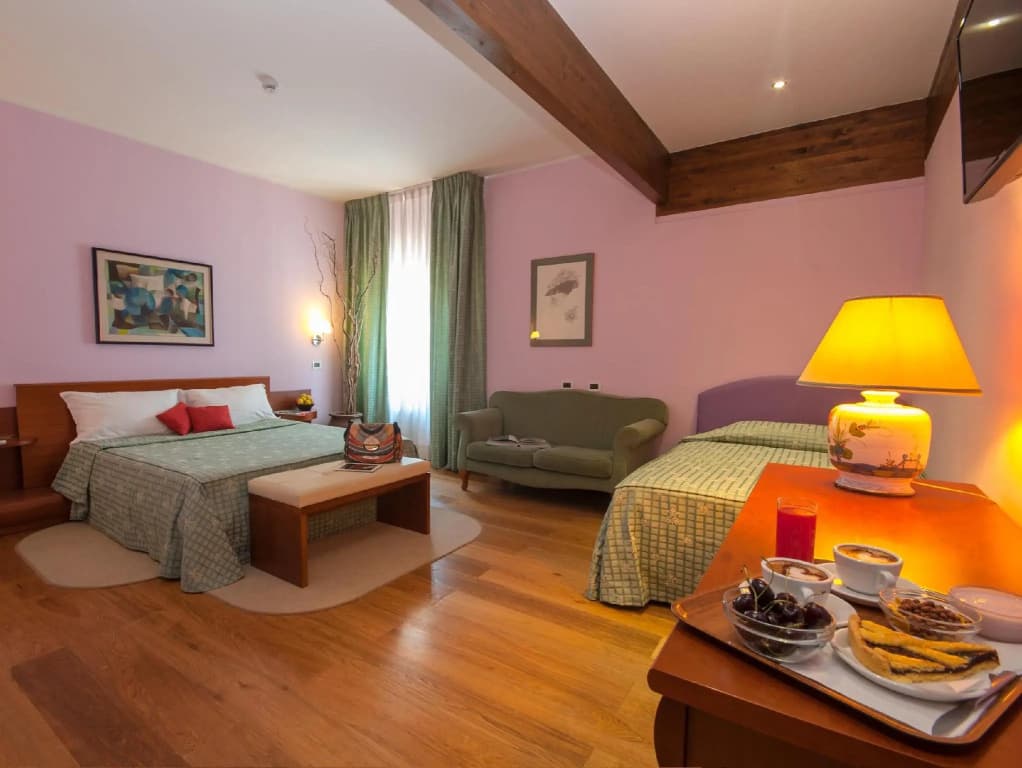 Hotel La Pergola - photo 19