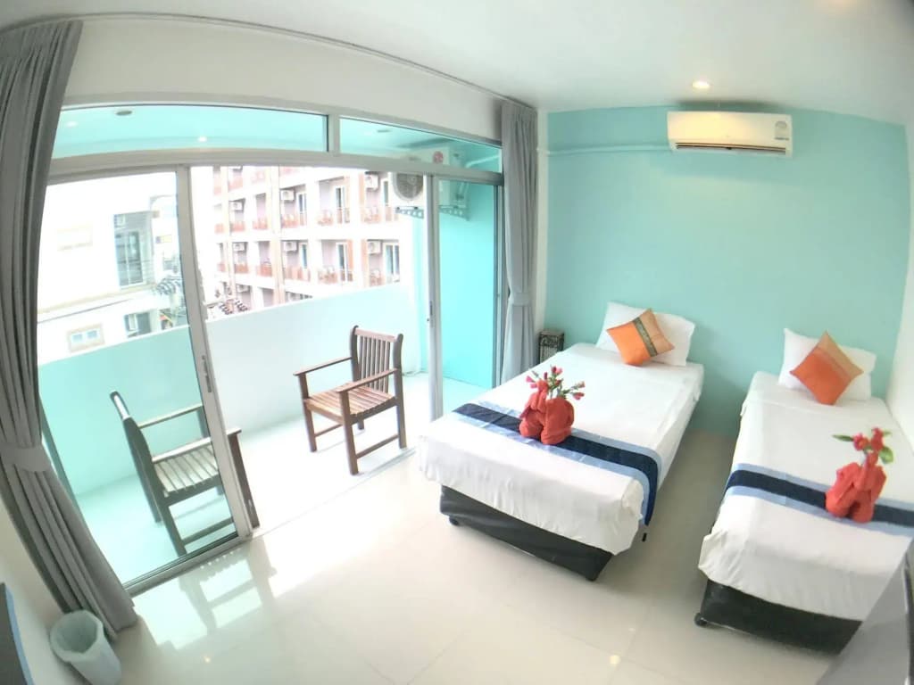 The Room Patong Hotel - photo 6