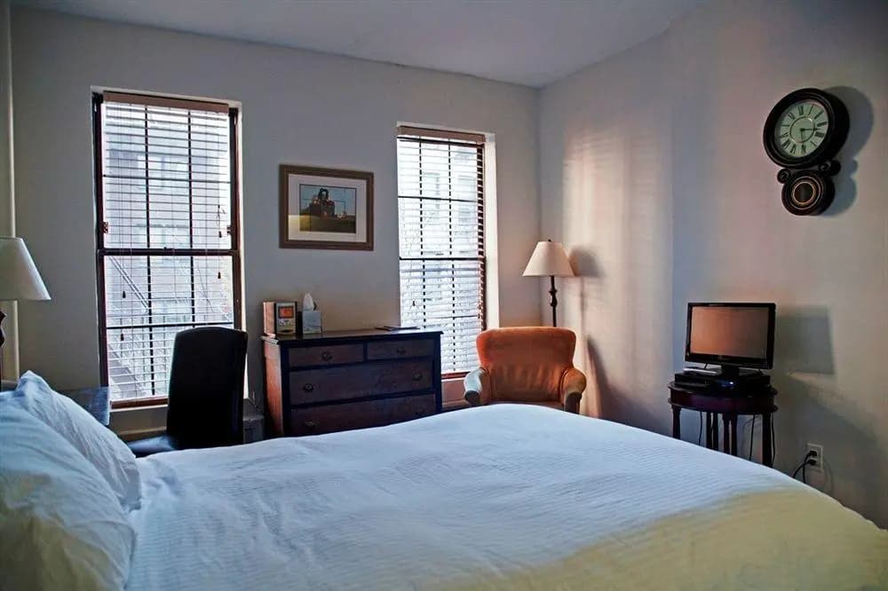 The Gracie Inn - photo 11