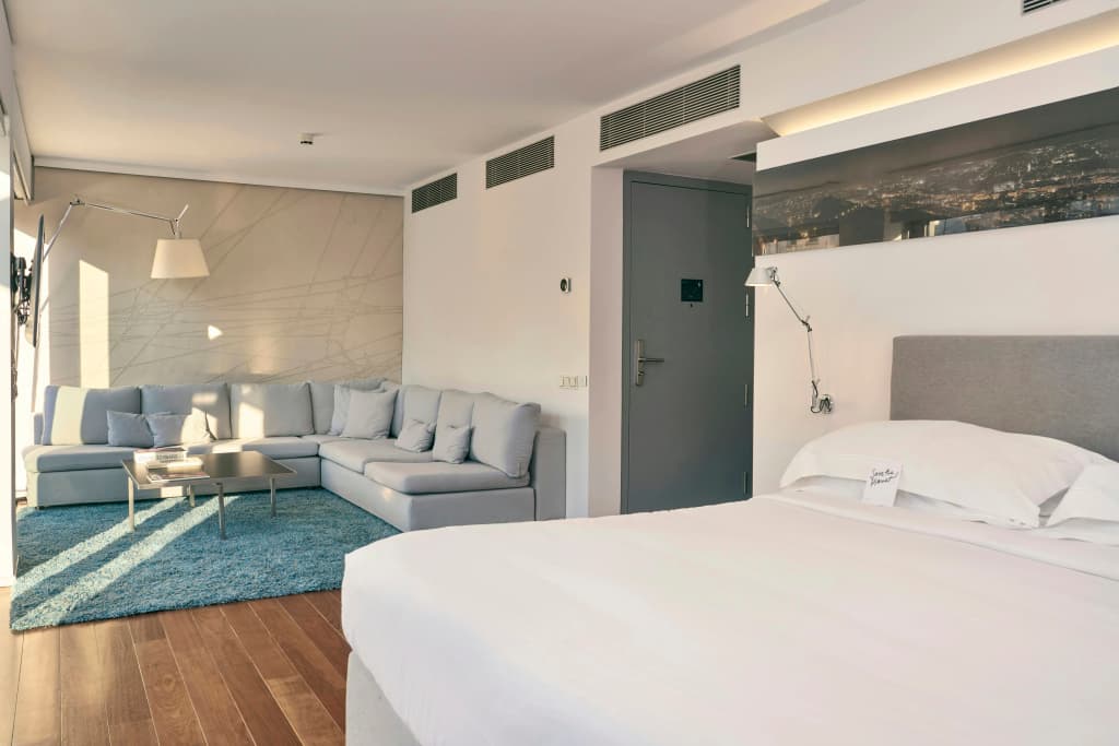 Periscope Hotel - photo 25