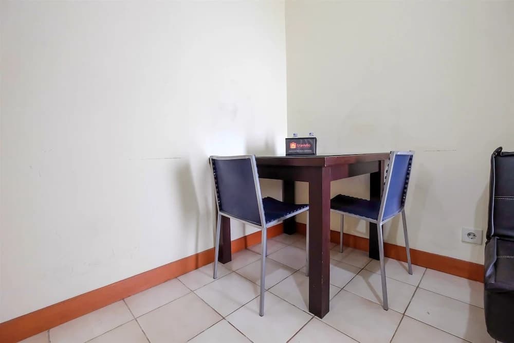 2Br Apartment Gading Mediterania Residence with Android TV - photo 13