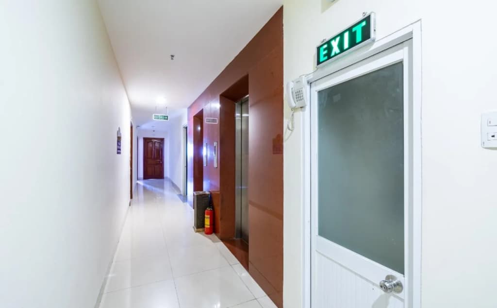 Hoa Binh Hotel - photo 7